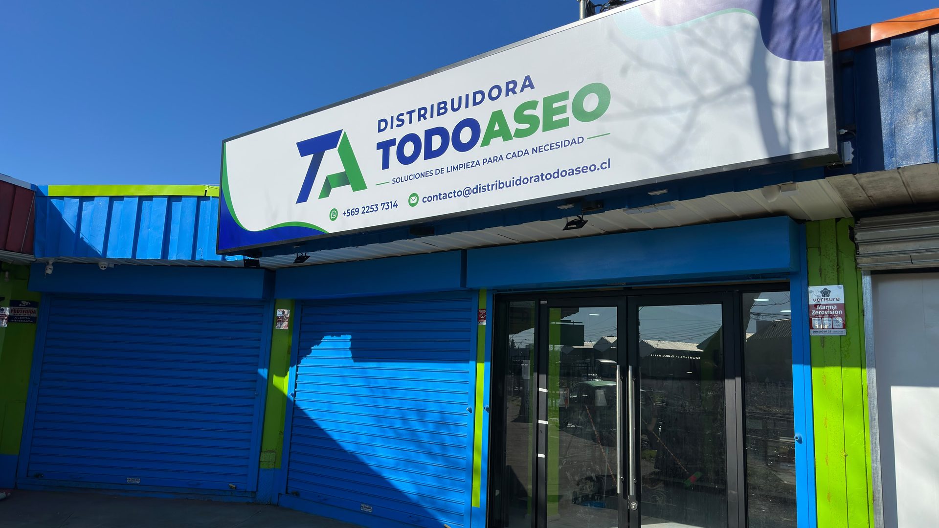 Local de Distribuidora Todo Aseo